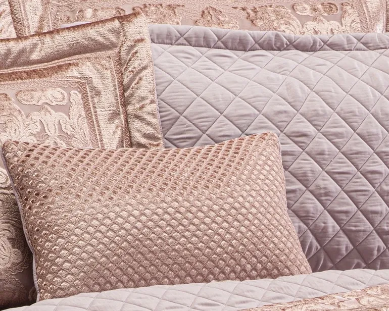 لحاف سوگی — کوسن و روبالشی