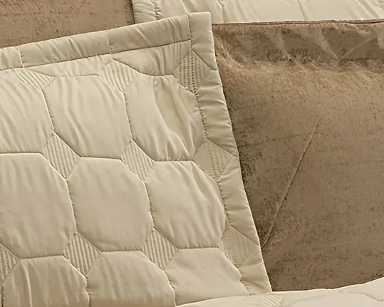 لحاف دنیس — کوسن و روبالشی