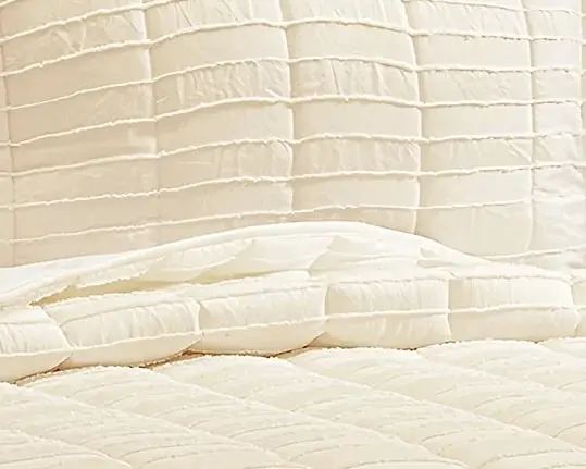 Amara Comforter — Cushions & pillowcases