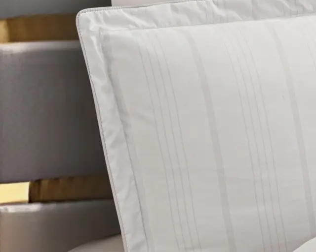 Rainbow Comforter — Cushions & pillowcases