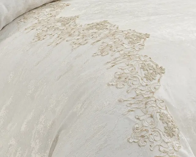Gizam Comforter — Fabric pattern