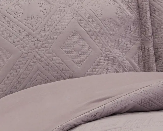 Aynur Comforter — Cushions & pillowcases