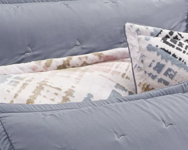 Bambo Comforter — Cushions & pillowcases