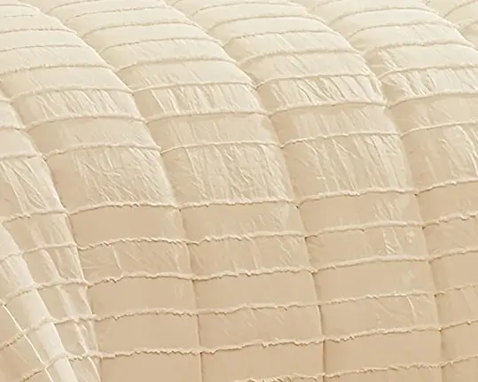 Amara Comforter — Fabric pattern
