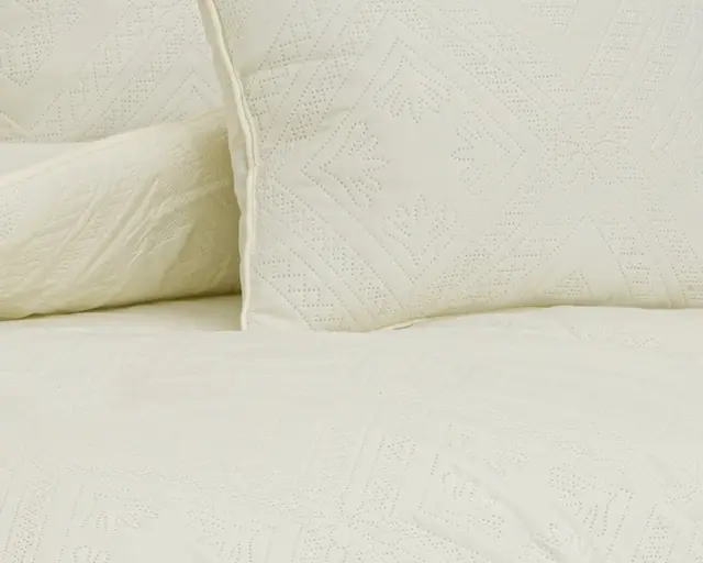 Aynur Comforter — Cushions & pillowcases