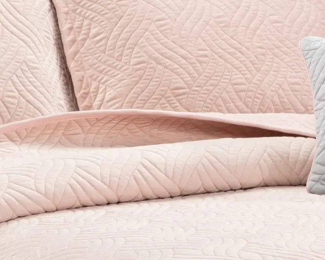 Eleanor Bedspread — Fabric pattern
