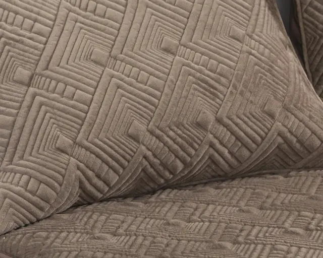Sydney Bedspread — Cushions & pillowcases