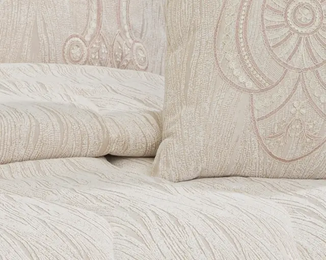 Feriha Comforter — Cushions & pillowcases