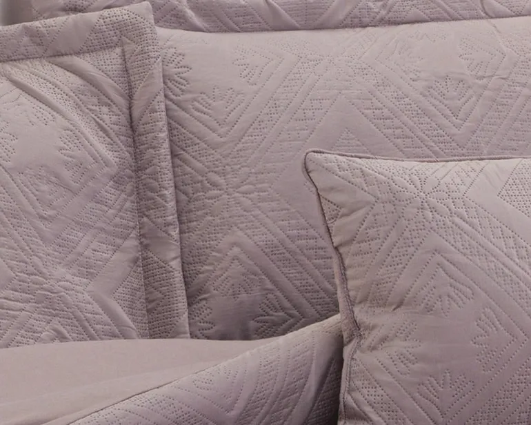 Aynur Comforter — Cushions & pillowcases
